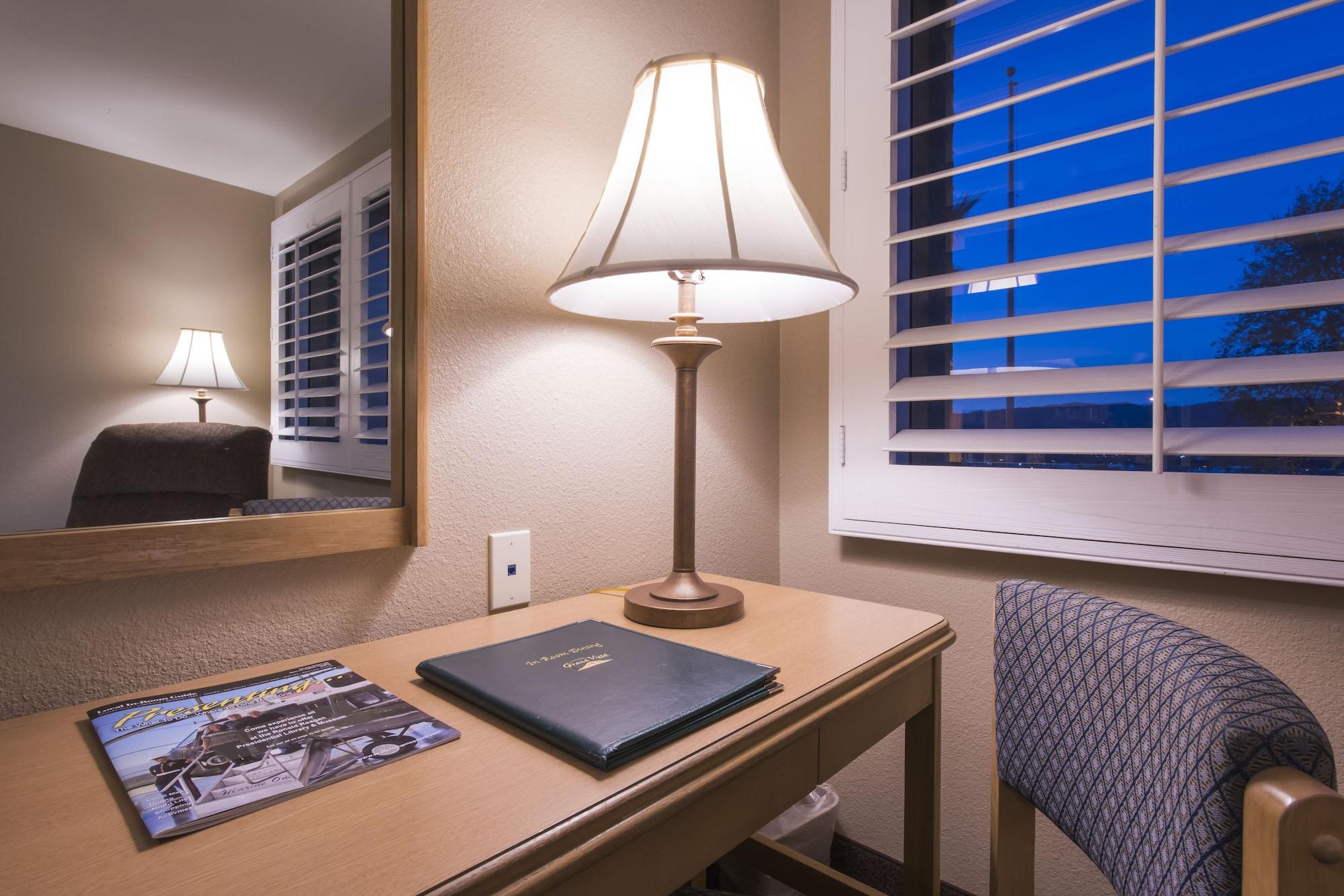 Grand Vista Hotel Simi Valley Exteriér fotografie